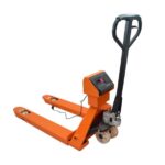 Manual Pallet Trucks vs. Electric Pallet Trucks: Making the Right Choice for Your Operations