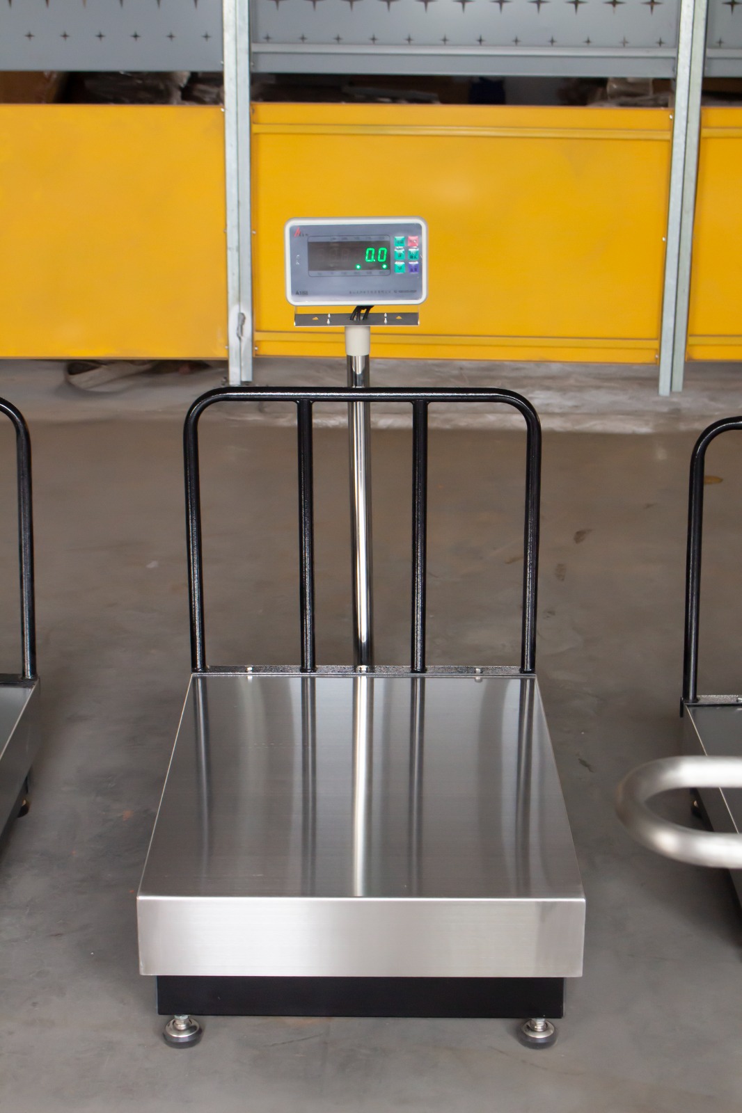 What is an Electronic Weighing Machine? Uses, Features, Benefits, and Applications 1 weighing scale supplier
